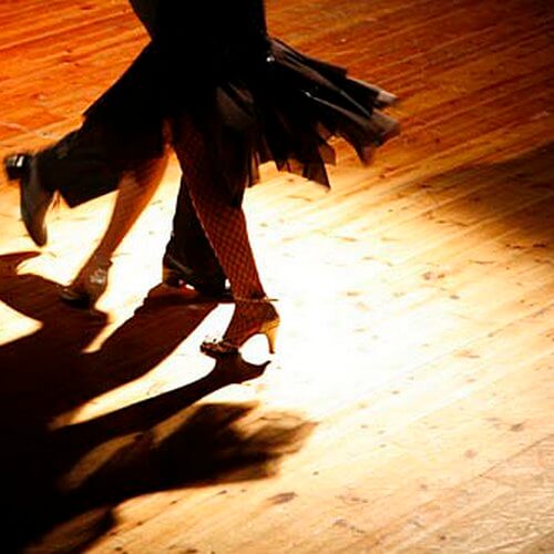 bailar